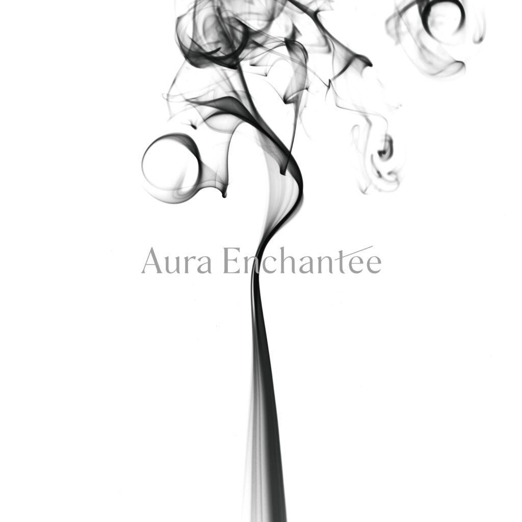 【12月14日】お香立て「Aura Enchantée」発表